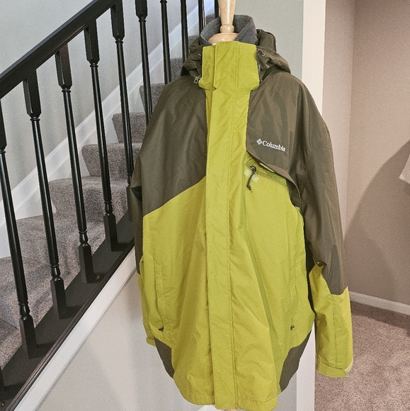 Columbia – 2--Tone Chartreuse and Olive Fleece Interchangeable Hooded Jacket -4X - Picture 12 of 16